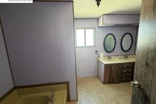 27957 Pueblo Serena, Hayward, CA 94545 - Photo 19