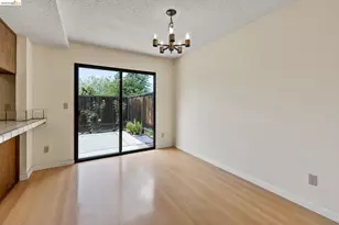 3874 Burton Common, Fremont, CA 94536 - Photo 17
