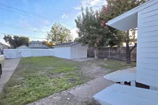 220 Lodi Ave, Lodi, CA 95240 - Photo 17