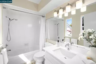 1712 St Andrews Dr, Moraga, CA 94556 - Photo 17