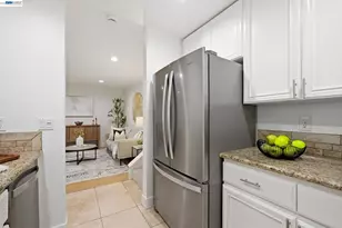 3855 Panda Pl, San Jose, CA 95117 - Photo 15