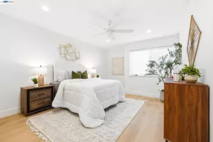 3855 Panda Pl, San Jose, CA 95117 - Photo 5