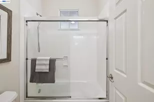 2421 Haile St, Alameda, CA 94501 - Photo 41