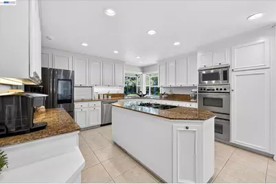 646 Windmill Ln, Pleasanton, CA 94566 - Photo 13