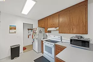3872 35th Ave, Oakland, CA 94619 - Photo 27