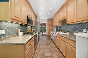 3750 Alhambra Way, Martinez, CA 94553 - Photo 15