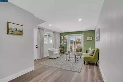 2131 Pomona Ave, Martinez, CA 94553 - Photo 19