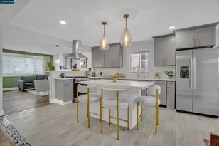 2131 Pomona Ave, Martinez, CA 94553 - Photo 1
