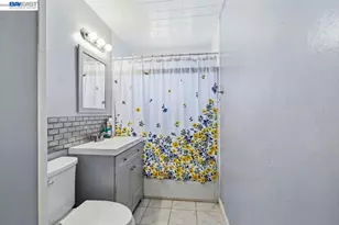 14474 Locust St, San Leandro, CA 94579 - Photo 19