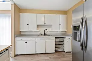 14474 Locust St, San Leandro, CA 94579 - Photo 13