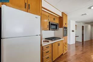 16401 San Pablo Ave, San Pablo, CA 94806 - Photo 13