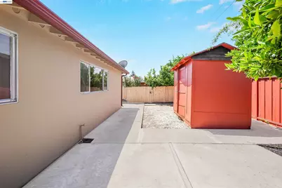 1673 Southgate St, Hayward, CA 94545 - Photo 47