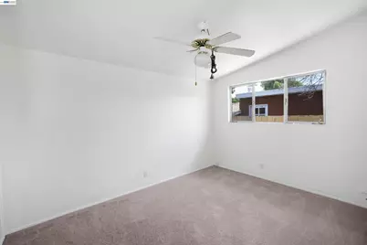 1673 Southgate St, Hayward, CA 94545 - Photo 37