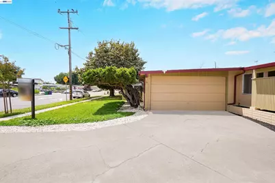 1673 Southgate St, Hayward, CA 94545 - Photo 9