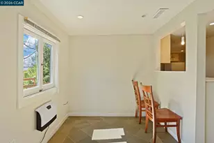 5716 Merriewood Dr, Oakland, CA 94611 - Photo 17