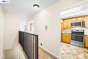 20980 Birch, Hayward, CA 94541 - Photo 11