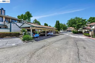 2500 Copa Del Oro Dr, Union City, CA 94587 - Photo 25