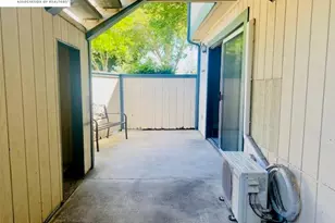 2500 Copa Del Oro Dr, Union City, CA 94587 - Photo 21