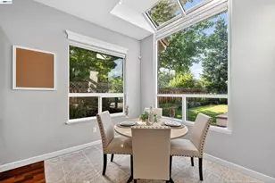 558 Montori Ct, Pleasanton, CA 94566 - Photo 13