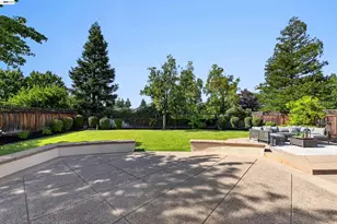 558 Montori Ct, Pleasanton, CA 94566 - Photo 37