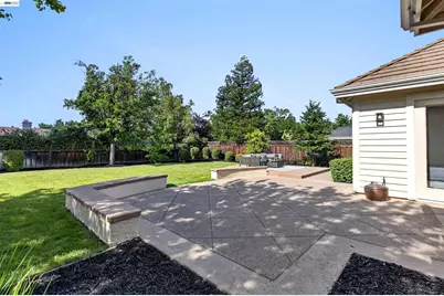 558 Montori Ct, Pleasanton, CA 94566 - Photo 39