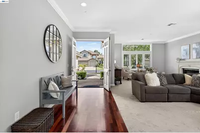 558 Montori Ct, Pleasanton, CA 94566 - Photo 3