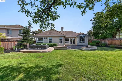 558 Montori Ct, Pleasanton, CA 94566 - Photo 41