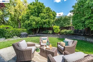 308 Mulqueeney St, Livermore, CA 94550 - Photo 27