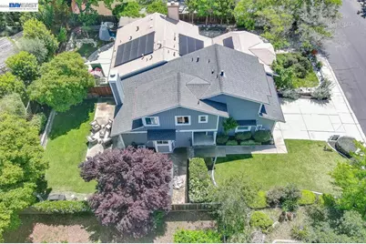 308 Mulqueeney St, Livermore, CA 94550 - Photo 39