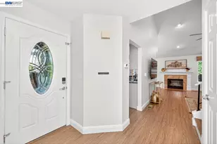 308 Mulqueeney St, Livermore, CA 94550 - Photo 5