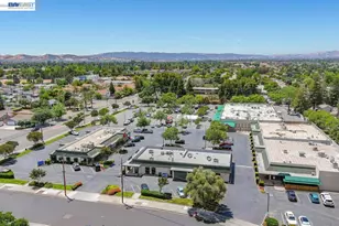 308 Mulqueeney St, Livermore, CA 94550 - Photo 51