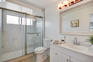 1163 Cherryview Ln, San Jose, CA 95118 - Photo 31