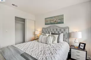1163 Cherryview Ln, San Jose, CA 95118 - Photo 23