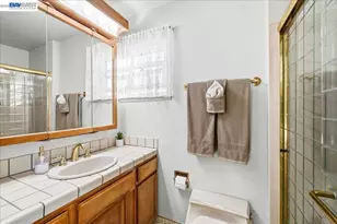 3439 Wyndale Dr, Castro Valley, CA 94546 - Photo 27
