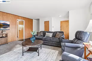 3439 Wyndale Dr, Castro Valley, CA 94546 - Photo 3