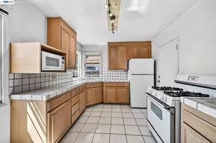 4035 Somerset Ave, Castro Valley, CA 94546 - Photo 11