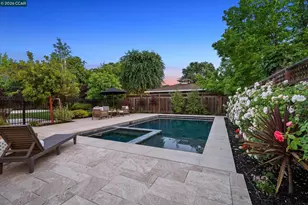 1219 Elmwood Dr, Walnut Creek, CA 94597 - Photo 11