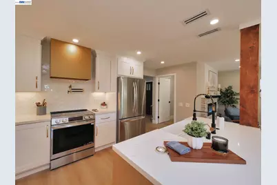 1732 Oakmont Drive #8, Walnut Creek, CA 94595 - Photo 7