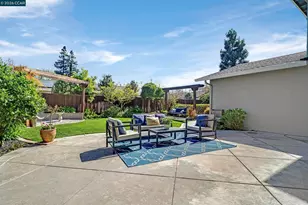 2415 Crestline Rd, Pleasanton, CA 94566 - Photo 39