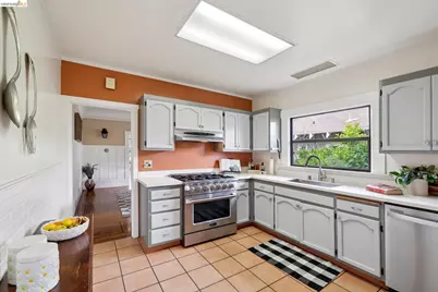 892 Laurel Street, Alameda, CA 94501 - Photo 17