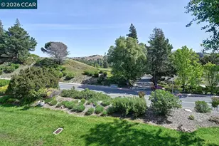 2625 Ptarmigan Dr, Walnut Creek, CA 94595 - Photo 23