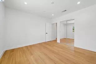 10664 Louise Ave, Granada Hills (los Angeles), CA 91344 - Photo 29