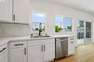 10664 Louise Ave, Granada Hills (los Angeles), CA 91344 - Photo 15