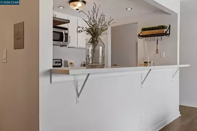 417 Evelyn Avenue #302, Albany, CA 94706 - Photo 7