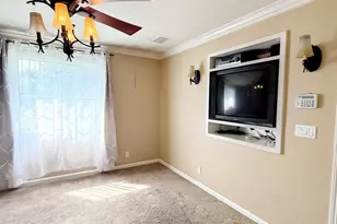 95 Downs St, Stockton, CA 95204 - Photo 17
