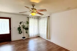 95 Downs St, Stockton, CA 95204 - Photo 5