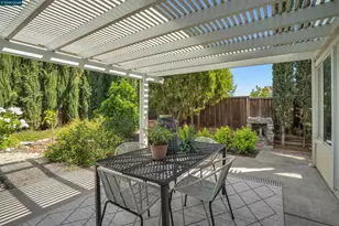 955 Woodsong Ln, Brentwood, CA 94513 - Photo 35