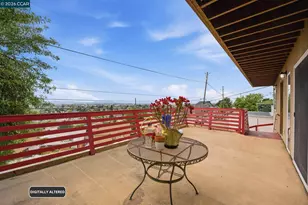 8910 Burr St, Oakland, CA 94605 - Photo 7