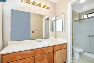 2402 Silk Tree Ct, Martinez, CA 94553 - Photo 15