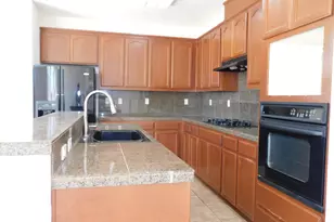 3915 Hummingbird Dr, Antioch, CA 94509 - Photo 7